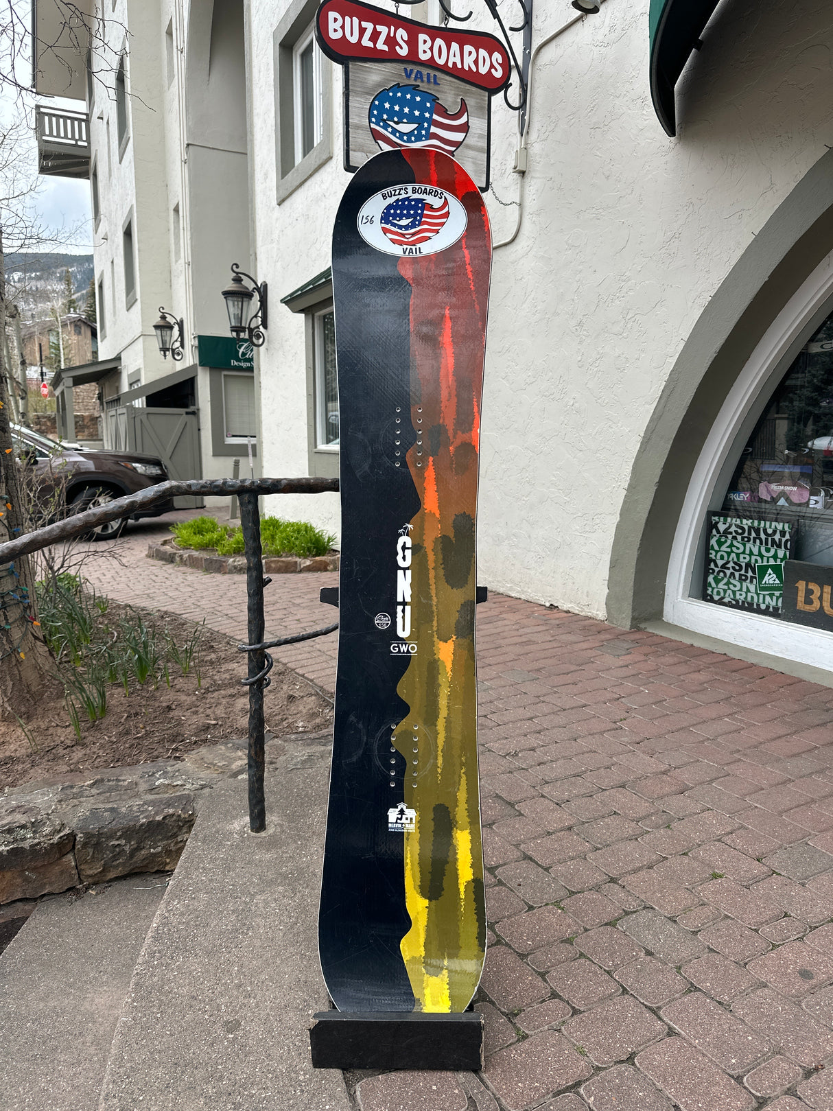 GNU GWO SNOWBOARD USED DEMO BOARD 2025