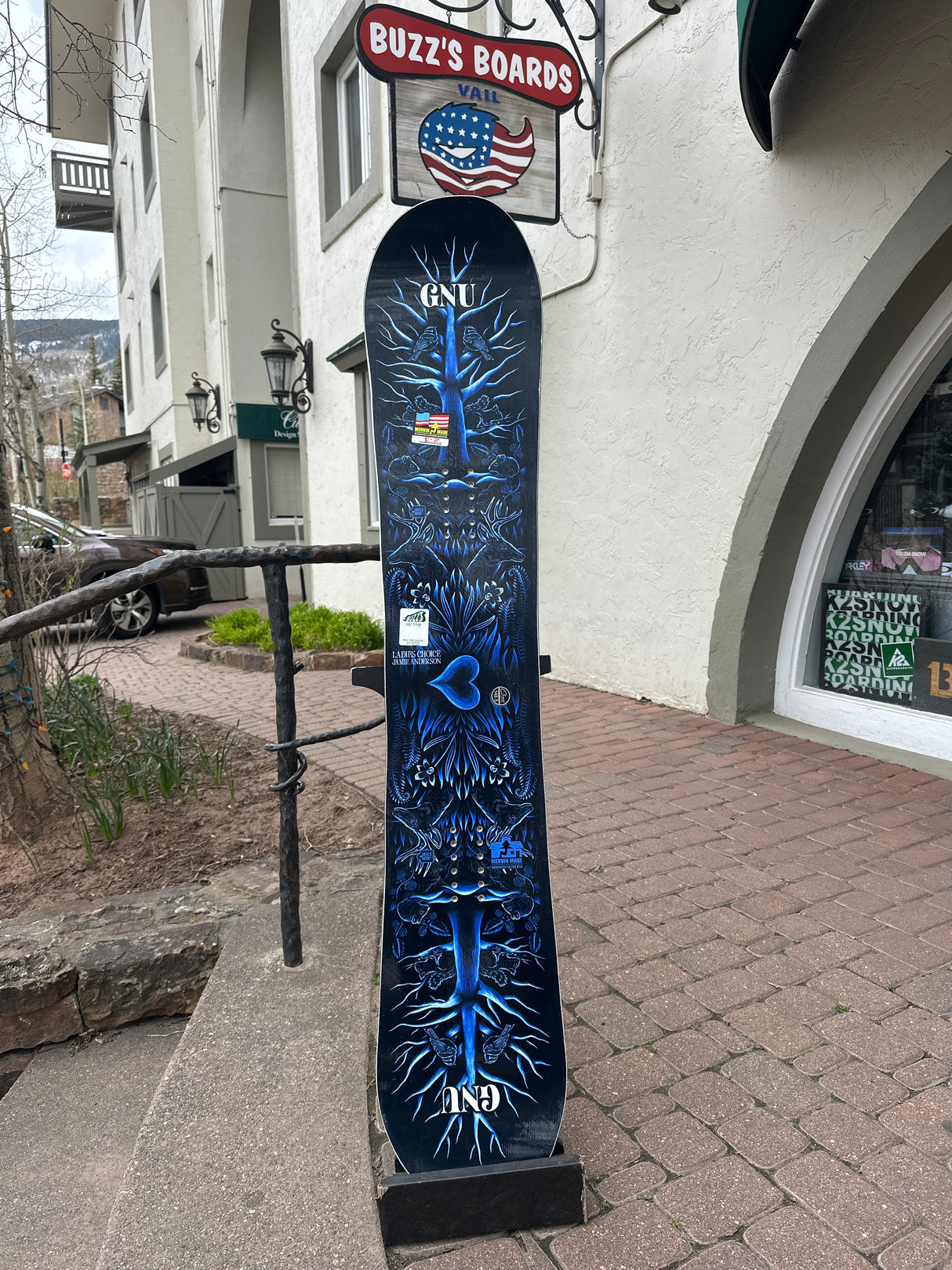 GNU LADIES CHOICE SNOWBOARD USED DEMO BOARD 2025