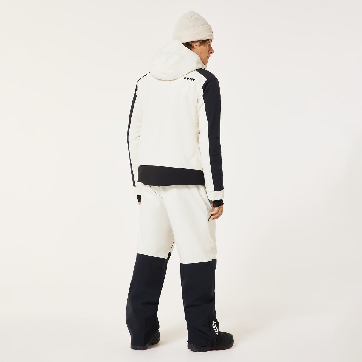 OAKLEY TNP TBT INSULATED ANORAK MENS JACKET 2026