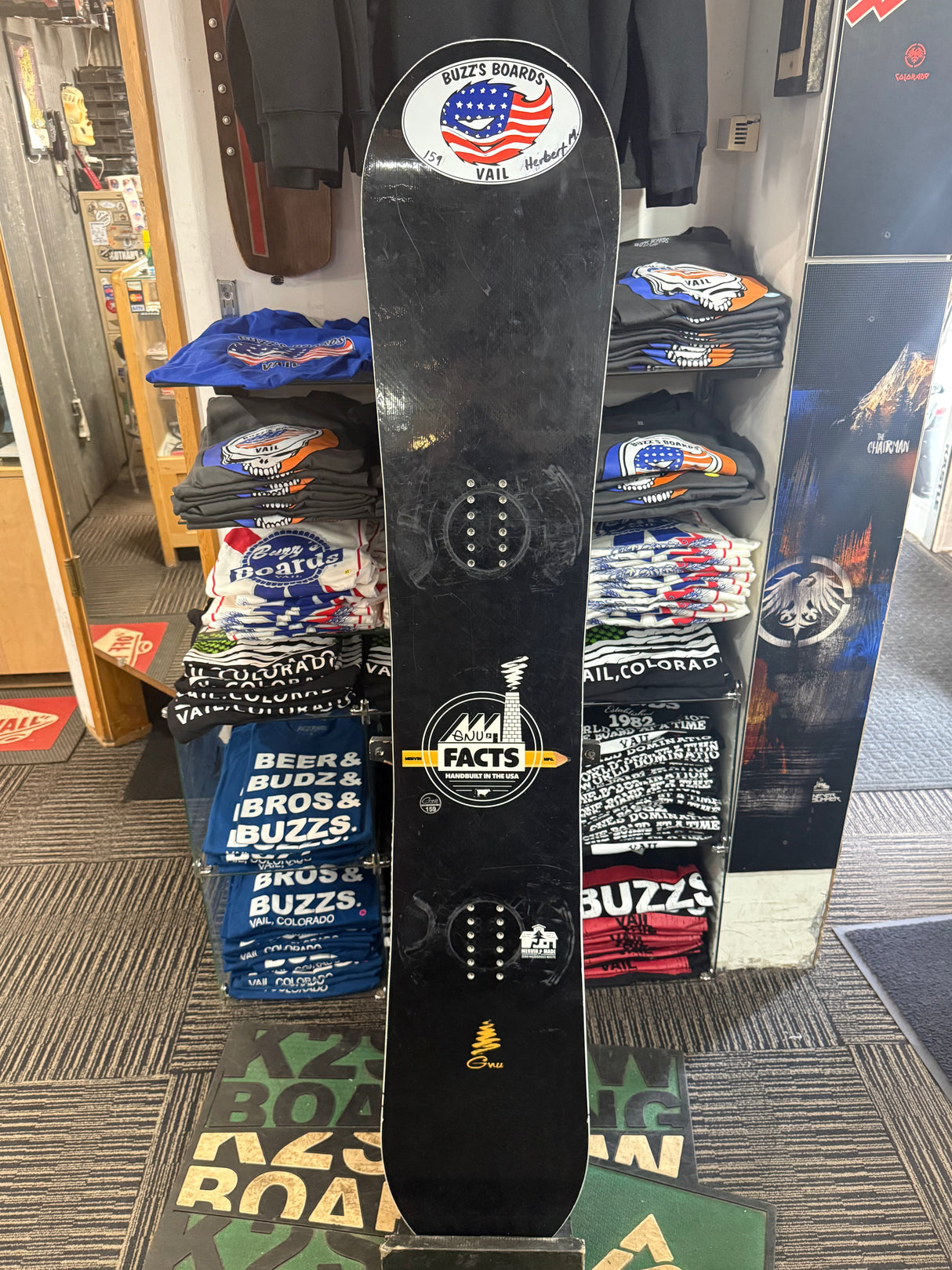 GNU FACTS SNOWBOARD 2026 DBD