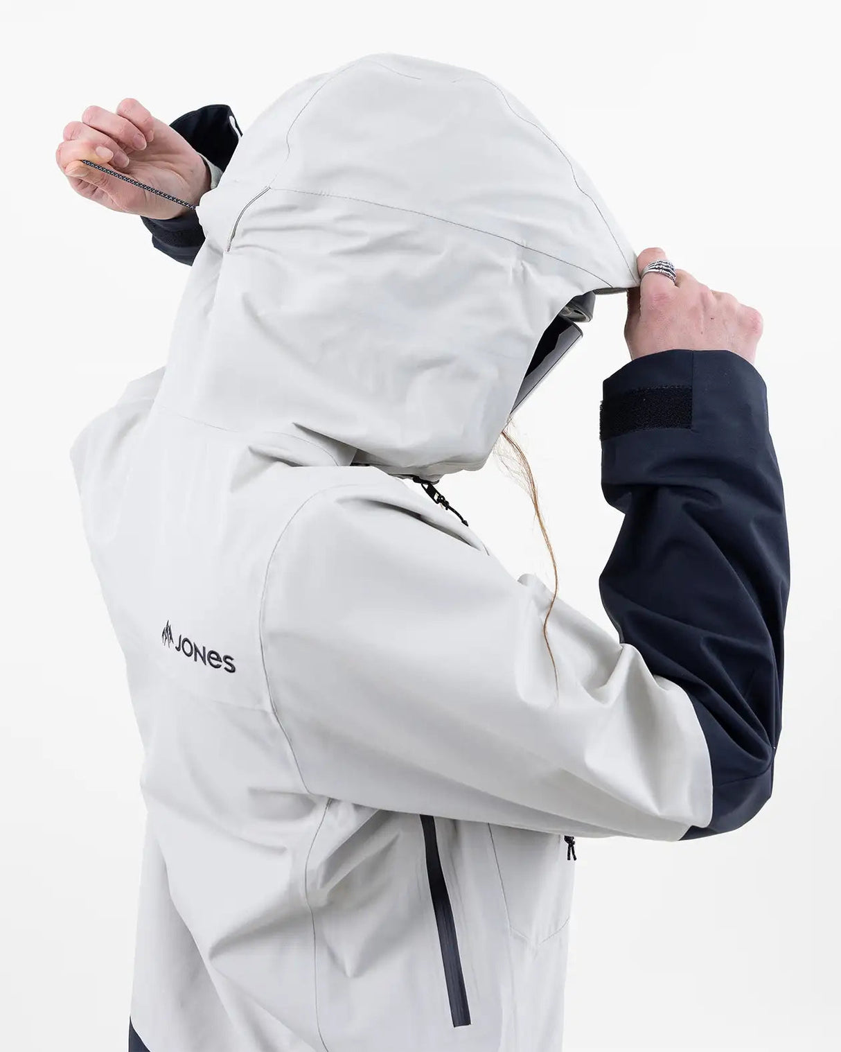 Jones Women’s Shralpinist Stretch Recycled 3L Jacket 2026