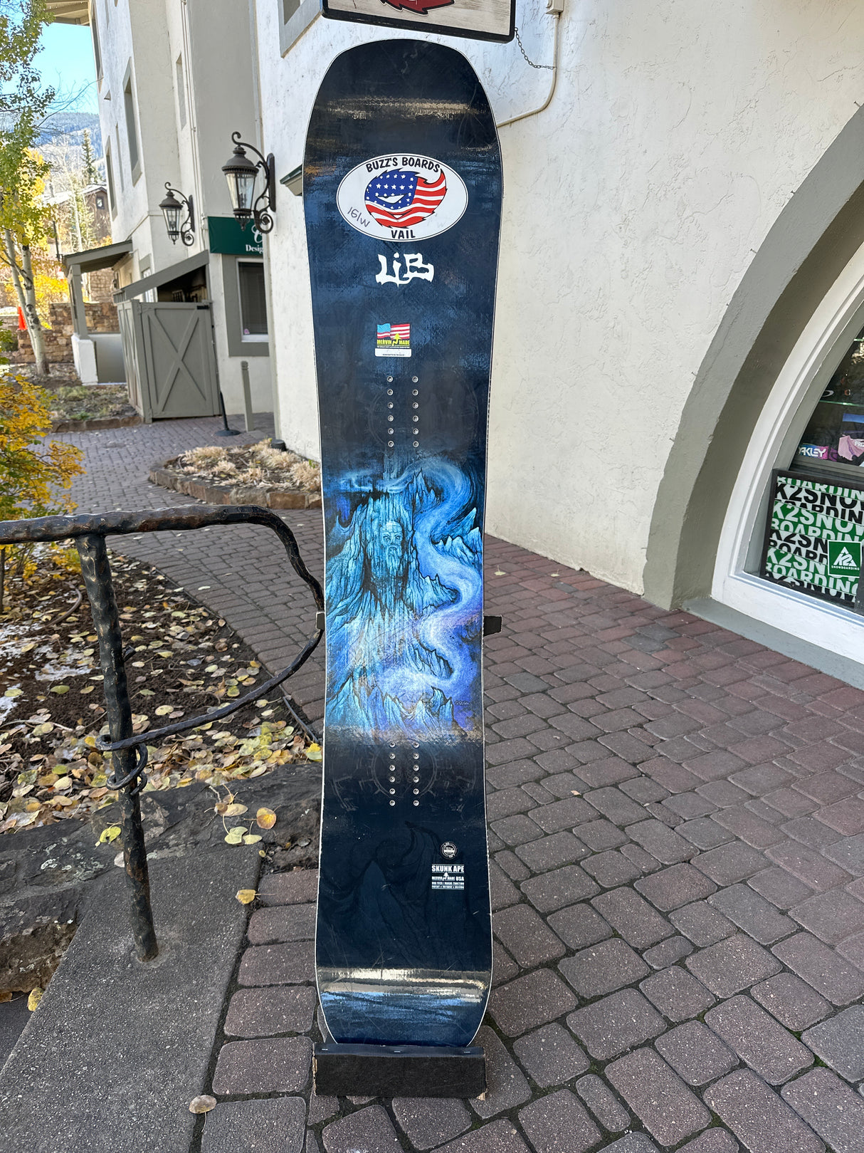 LIB TECH SKUNK APE MEN'S SNOWBOARD USED DEMO BOARD 2025