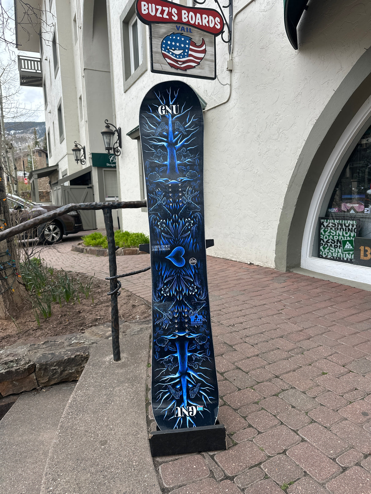 GNU LADIES CHOICE SNOWBOARD USED DEMO BOARD 2025