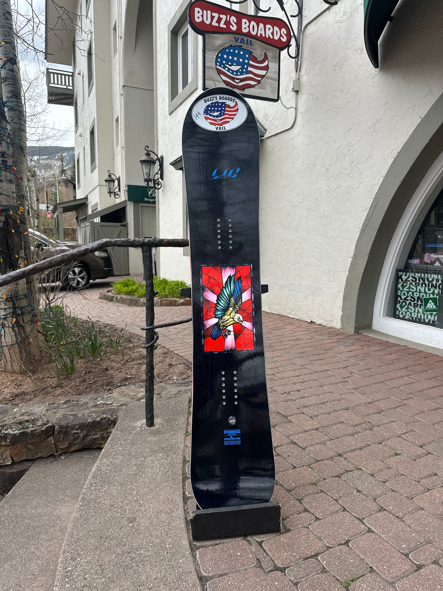 LIB TECH DYNAMISS WOMEN’S SNOWBOARD 2025 - USED DEMO BOARD
