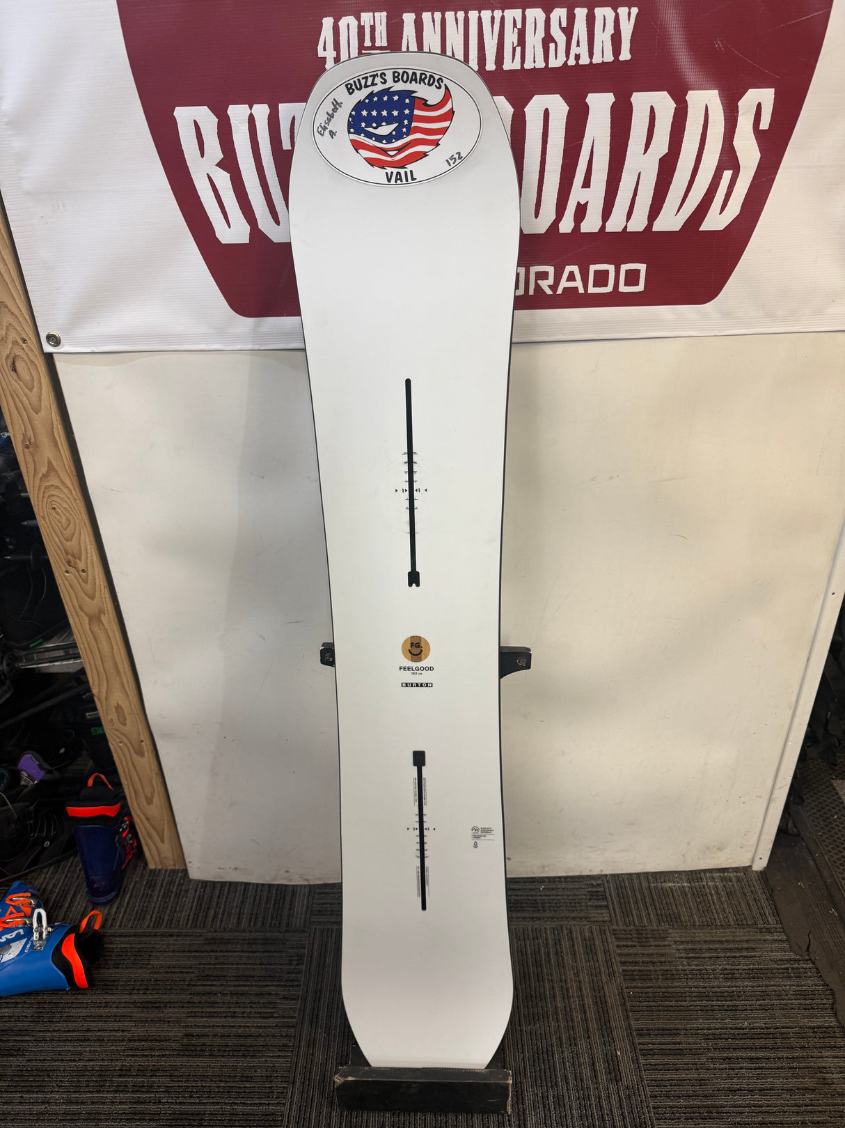 BURTON FEELGOOD WOMENS USED DEMO SNOWBOARD 2026