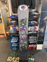 NEVER SUMMER LLAMA SNOWBOARD DBD 2026