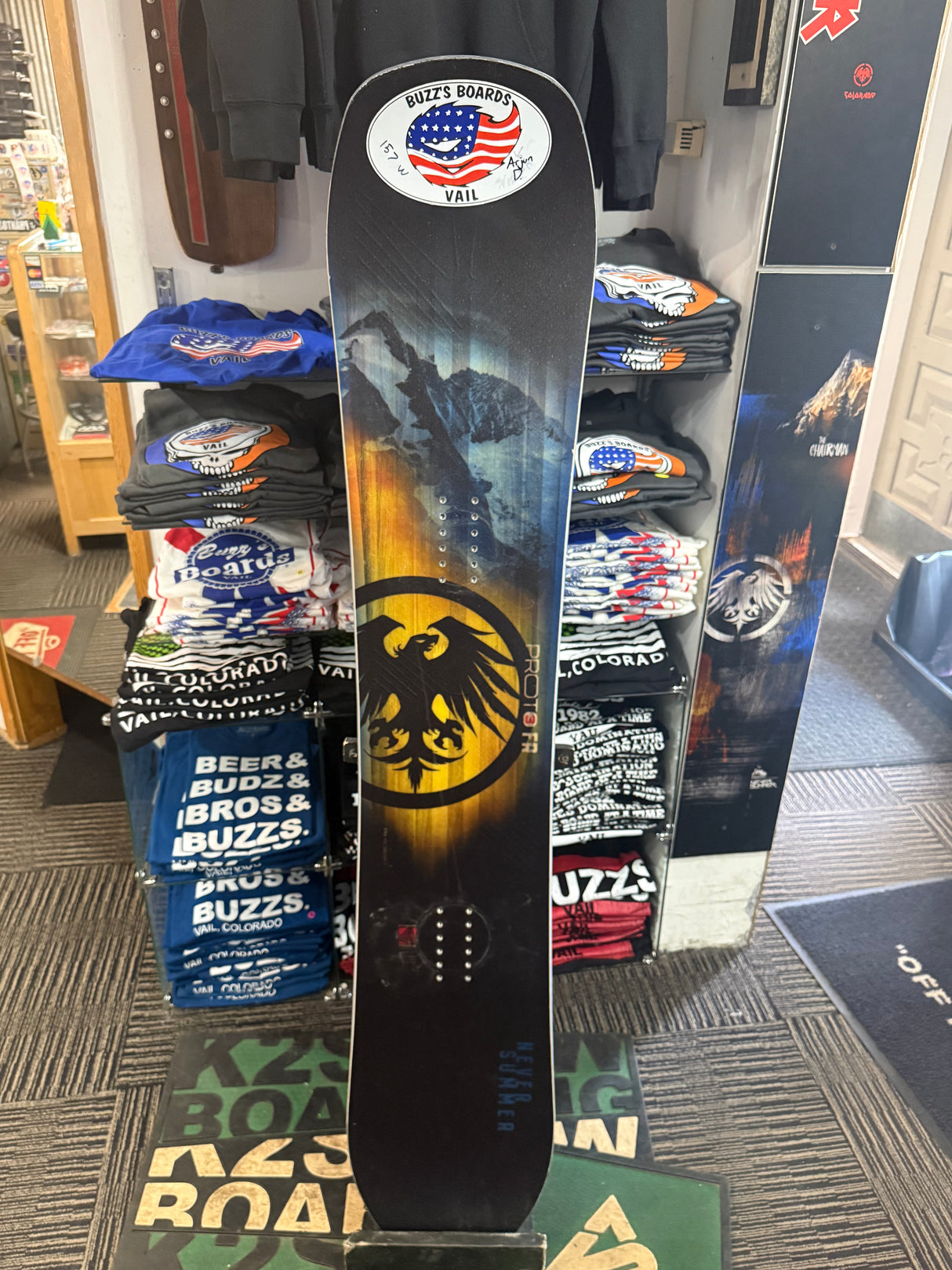 NEVER SUMMER PROTO T3 FR SNOWBOARD DBD 2026