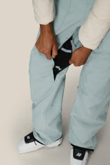 686 WOMAN’S BLACK MAGIC INSULATED BIB 2026