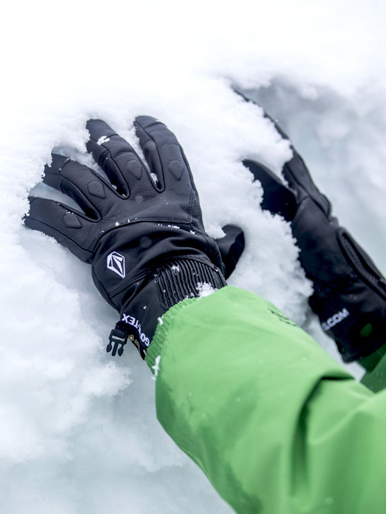 VOLCOM SERVICE GORE TEX GLOVE MEN S Buzz s Boards